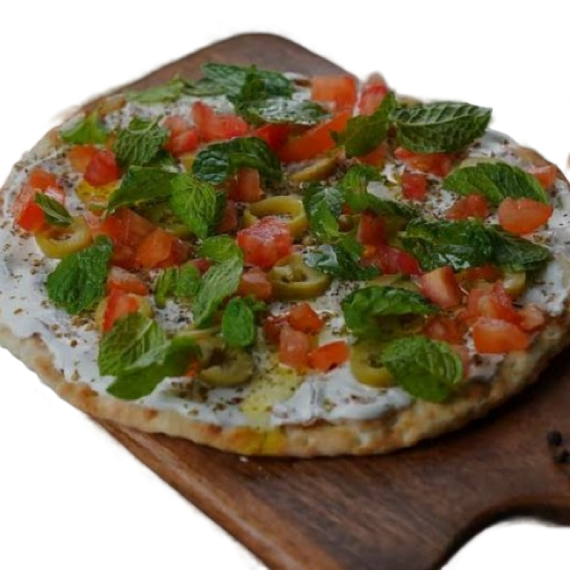 Labneh & Vegetables Manakish